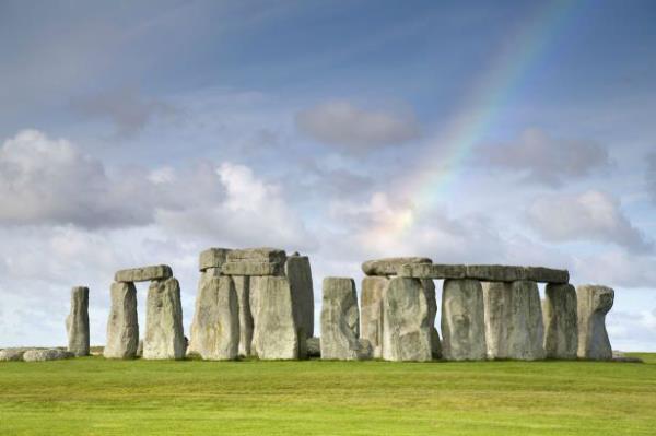 Stonehenge / (ngiltere'deki Salisbury Dzl'nde bulunuyor)