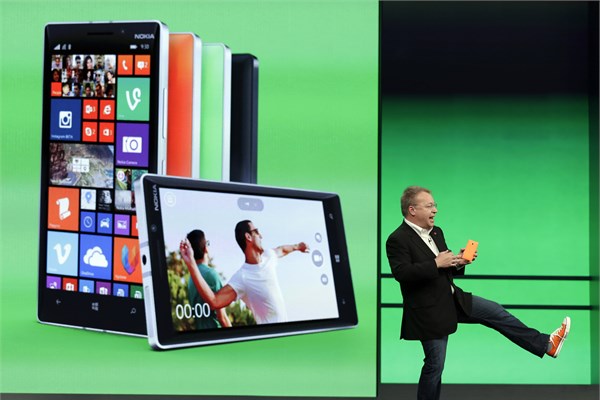 <br><b>Nokia Lumia 930</b></br>  letim sistemi Windows Phone 8,1.