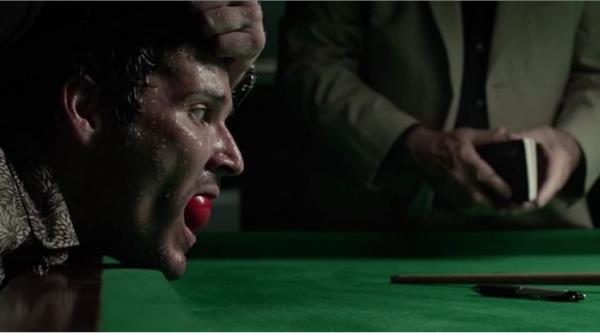 Ne var ki bu karar, adm adm belaya bulama srelerini tetikleyen ilk adm olur.