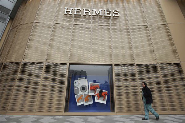 <br><b>46- Hermes Paris</b></br>  Piyasa deeri 8,9 milyar dolar.