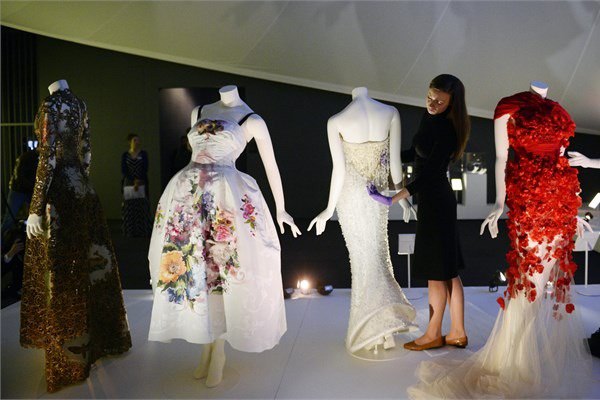 <br><b>41- Gucci</b></br>  Piyasa deeri 10,3 milyar dolar.