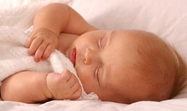 Bebeklerde burun tkanklnn tedavisi iin ncelikle bu problemin sebebini belirlemek gerekir.