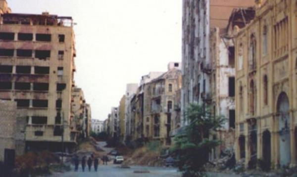 Hristiyanlar ve Mslmanlar tarafndan kontrol edilen blgeler arasndaki yeil hat, Beyrut 1982.