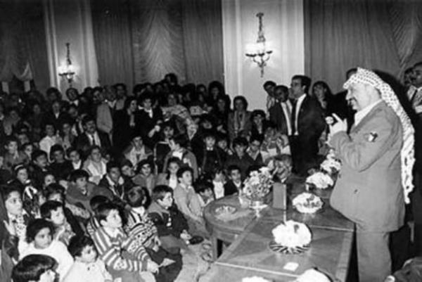 1964 Filistin Kurtulu rgt Kahire'deki Arap Birlii'nin ilk zirvesinde, Filistinli farkl gruplar bir araya gelerek, Filistin halknn tek temsilcisi olmak amacyla Filistin Kurtulu rgt'n (FK) kurdu.