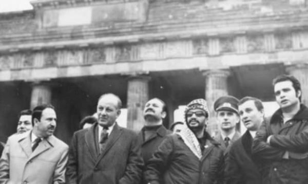 Yaser Arafat, Alman Demokratik Cumhuriyeti'ne (Dou Almanya) ziyaretinde, 1971.