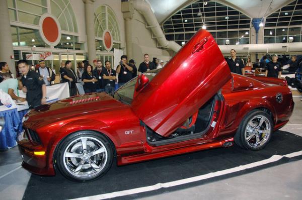 Bazlar iin bir tutku olan modifiye otomobiller abartda snr tanmyor. <p><b>te en lgn modifiye arabalar...</b></p>