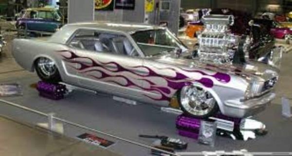 Bazlar iin bir tutku olan modifiye otomobiller abartda snr tanmyor. <p><b>te en lgn modifiye arabalar...</b></p>