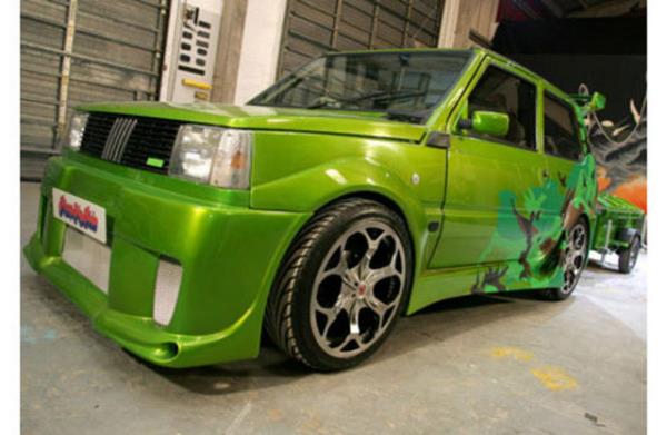 Bazlar iin bir tutku olan modifiye otomobiller abartda snr tanmyor. <p><b>te en lgn modifiye arabalar...</b></p>