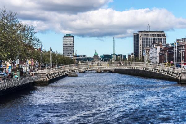 rlanda  <br>52270 $</br>