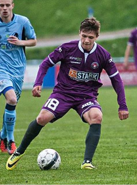 Mikkel Duelund / FC Midtjylland / Danimarka / 29 Haziran 1997 / Orta saha