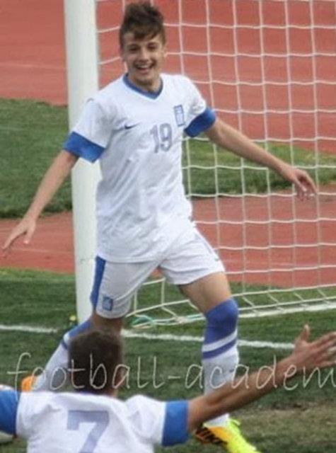 Lazaros Lamprou / Panathinaikos / Yunanistan / 19 Aralk 1997 / Forvet