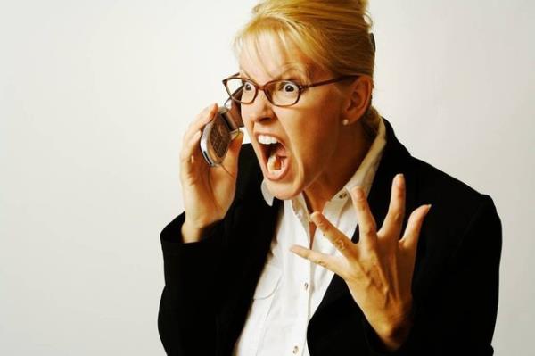 Otoriteye kar bakaldrma