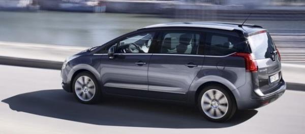 Peugeot 5008 ALLURE 73.900 TL