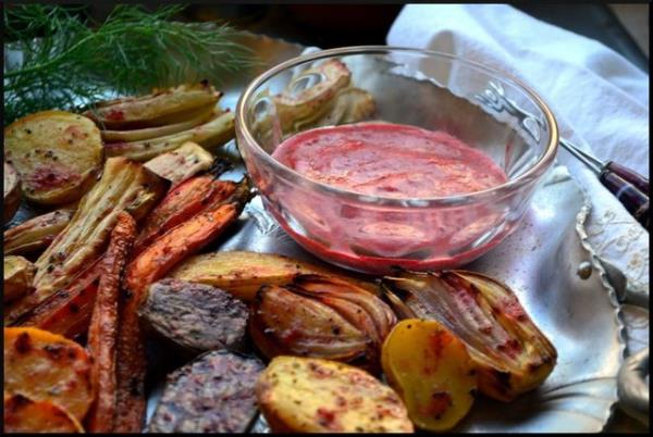 Baka bir fikir ise sebzelerinizi farkl eitlerde peynirler ve baharatlar ile miksere atp lezzetli soslar yaratmak olacaktr.