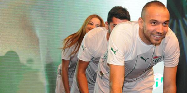 <br><b>SERCAN YILDIRIM </b></br>  Sercan Yldrm'n Mavi Cin Modern Dnya Pazar'nda yatrm bulunuyor.