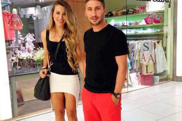 <br><b>SABR SARIOLU </b></br>  Tecrbeli oyuncunun kafesi bulunuyor.