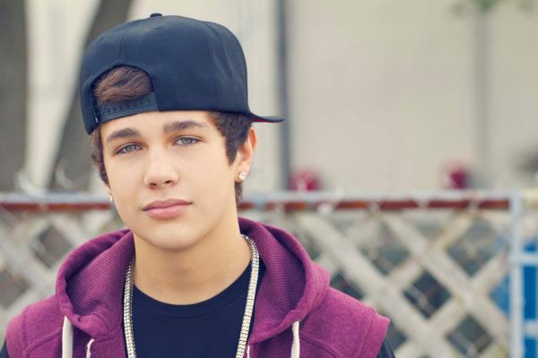 22. Austin Mahone, 18 yanda - arkc