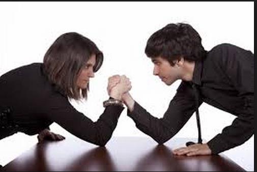 Aratrmaclar, gen erkeklerin bana ald iki byk darbenin, bir yl okula gitmemekle ayn oranda IQ dmesine yol atn, gen kzlar iin ise tek darbenin ayn etkiyi yarattn vurgulad.