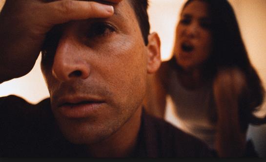 Erkeklerin kavga srasnda baa ald her byk darbenin IQ'nun yaklak 1,65 puan dmesine yol at grld.