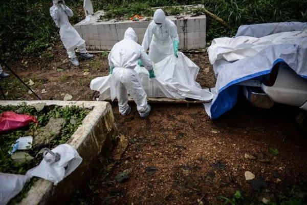 Ayn yl iinde Sudan'a yayld ve orda %53 lm oranyla 284 hasta arasndan 151'inin lmne neden olduu belirlendi.