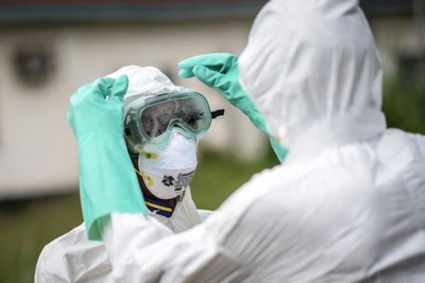 Hastalk ilerledike kusma, ishal, bbrek ve karacier sorunlar ve baz vakalarda i ve d kanamaya sebep oluyor.