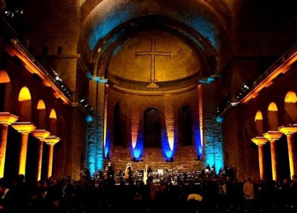 19. Aya rini'de ayin izlemek.