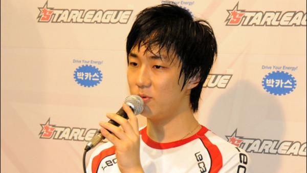 <p><b>6. Lee Jae Dong, 'Jaedong'</b></p>  Dnyann en fazla kazanan oyuncusu olma erefi 2013 ylna kadar Johnathan Wendel'e aitti. Geen yl Lee Jae Dong Wendel'in toplam kazanlan dl miktarn geip 489,384 dolar kazanarak bu alanda dnya birincisi oldu. Bu nvan geen yl dzenlenen StarCraft II 2013 Dnya ampiyonas Serisi'nde elde etti.