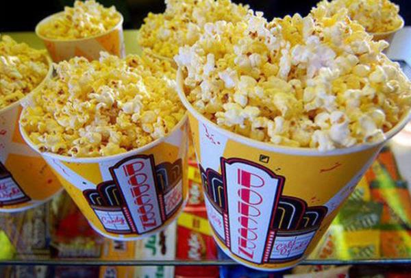 Hamambcekleri ve karncalarn makinann ierisinde kaldn, sonrasnda sabah tekrar patlam msrlarn iinde size dndm dnn.