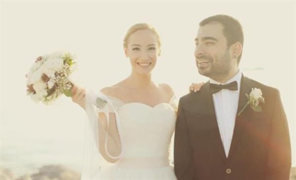 Ayman anltrk, gen yata kanserden kaybettii ei pek Sedef anltrk'n hastal boyunca fotoraflarn ekti.