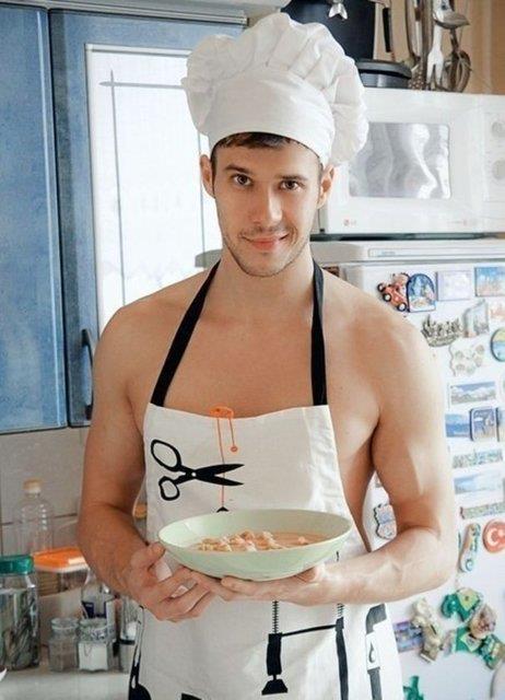 9. A erkekler: Yemek yapabilme yeteneinin kadnlar zerinde inkar edilemez bir etkisi vardr. Mutfakta ne yaptn bilen bir erkek bir kadn kolayca etkileyebilir.