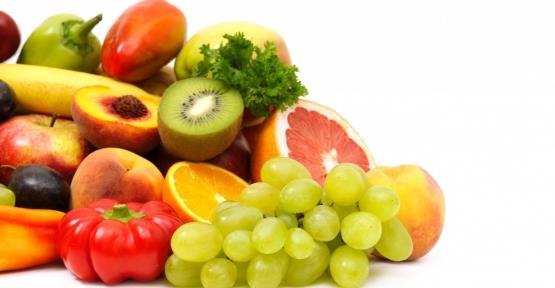 <p>Yiyeceklerin i�inde bulunan enzimler bu s�cakl�ktan sonra de�i�ikli�e u�ruyor. 47�C alt� s�cakl�klardaki besinlere �i� besin deniyor.</p>    <br><b>�i� besin tercih ederken dikkat etmeniz gereken di�er �� konu daha var: </b></br>  Dondurulmu� olmamal�, organik olmal�, pestisit ve GDO i�ermemeli.