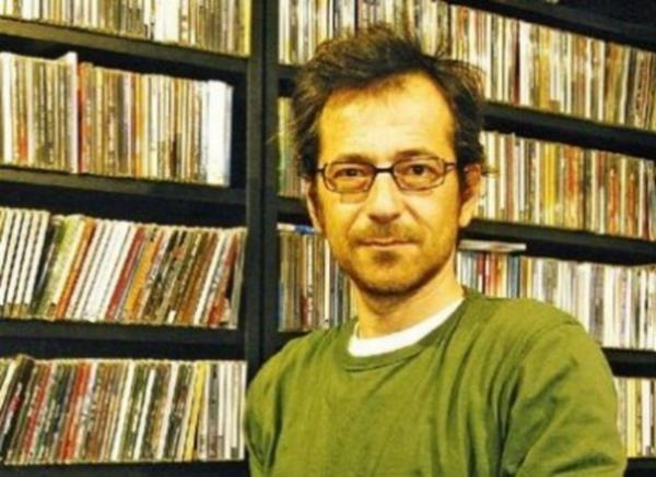 Feridun D�za�a�