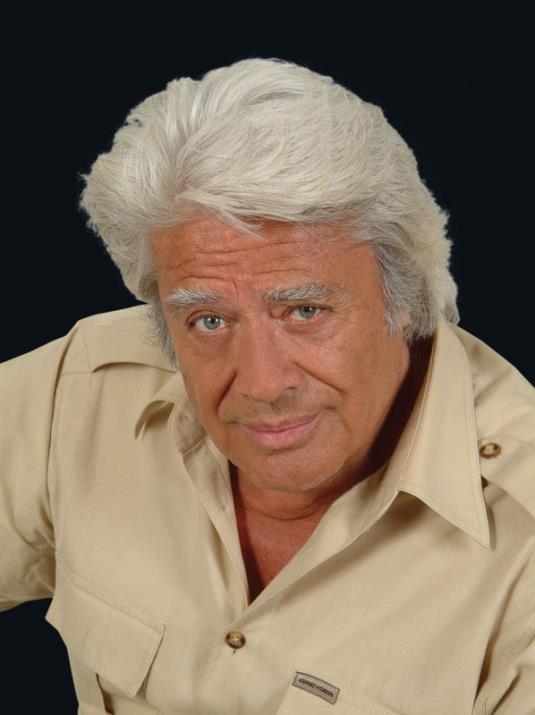 �stanbul �niversitesi T�p Fak�ltesi'nden mezun oldu