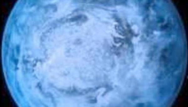 Sra d atmosferindeki erimi cam yamurlaryla ykanan 'mavi' gezegen kefedildi