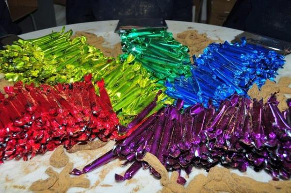 56. MAN�SA - Mesir Macunu