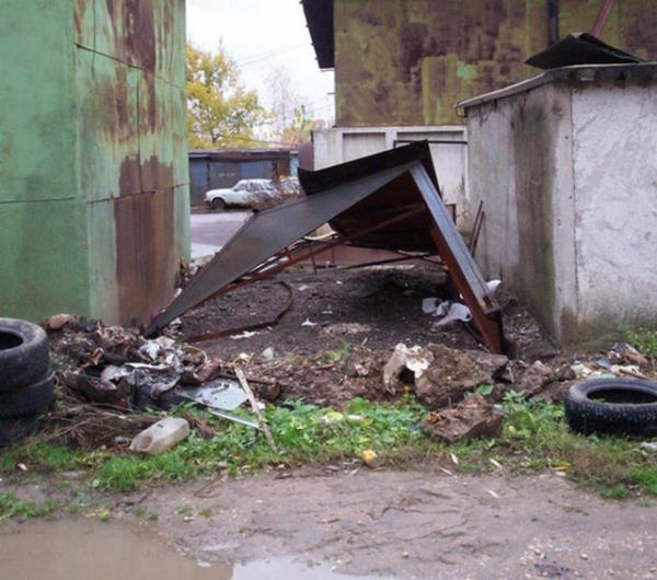 Her eye batan balayarak ina ettii evini kare kare grntlendi...