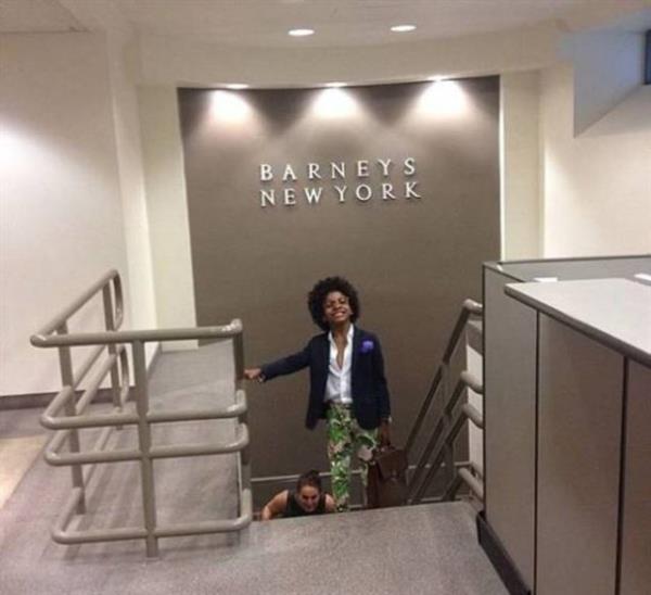 2009'da henz 5 yandayken annesinin mutfanda Mc Cory's Cookies adl bir kurabiye irketi kurdu.