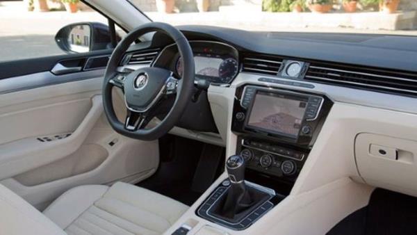 Kasm sonundan itibaren ilk devreye girecek motorlar, 2.0 lt TDI 150 BG DSG, 1.4 TSI 150 BG ACT manuel olurken, 1.6 TDI 120 PS DSG ve 2.0 lt TDI 190 PS DSG versiyonlar aralk ay iinde sata sunulacak.