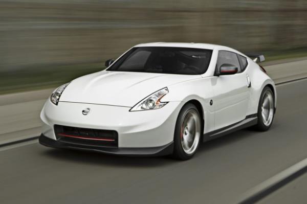 <br><b>NISSAN:</b></br>    Snrl saydaki Navara'da KDV bizden kampanyasnn yan sra Micra ve Juke'da geerli 15 ay vadede yzde 0.59 faiz oranl 15 bin TL kredi imkan da var.