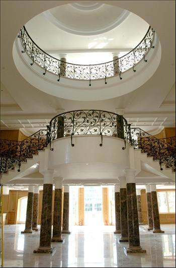 22 yatak odas 27 banyosu ile dnya zerindeki en nl konutlar arasnda.