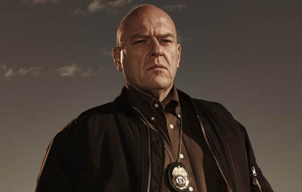 Breaking Bad   <br>Ajan Hank Schrader</br>