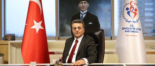 Genlik ve Spor Bakanl Mstear Faruk zelik