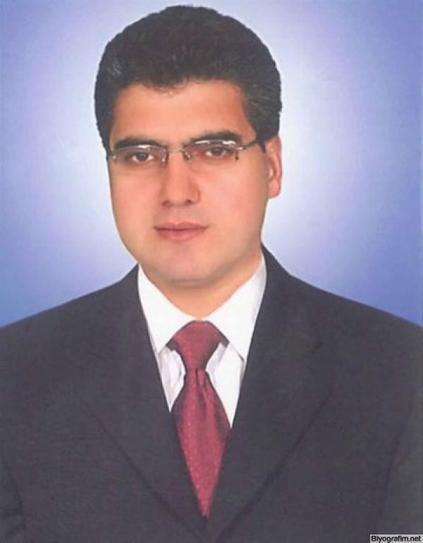 Ekonomist Talat Ulussever