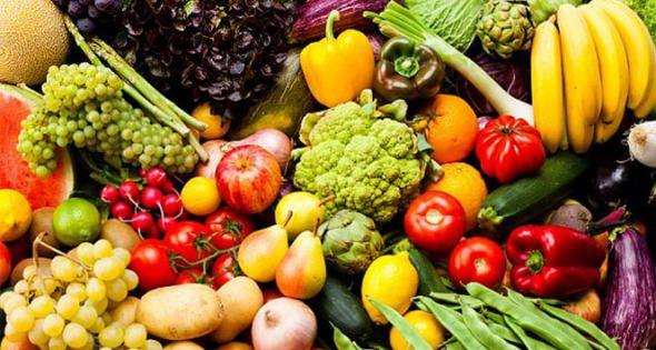 Uzman Diyetisyen ebnem Kandral, meyve ve sebzeleri kabuklar ile birlikte tketmenin daha fazla vitamin alnmasn saladn belirterek, "Enerji dzeylerini arttrr ve kanserle mcadelede etkilidir." dedi. Uzman Diyetisyen ebnem Kandral, kanserle mcadelede etkili besinleri yle sralad: