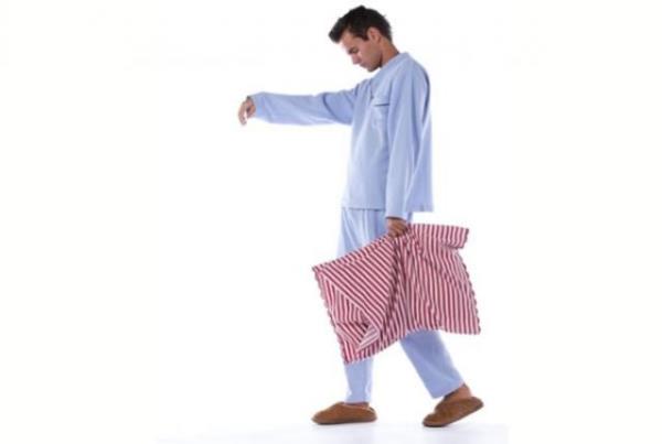 Uyurgezerlik srasnda zaral davranlarda bulunmasanz bile vcudunuzun zerinde hibir kontrolnzn olmadn bilmek zc bir his olmal.