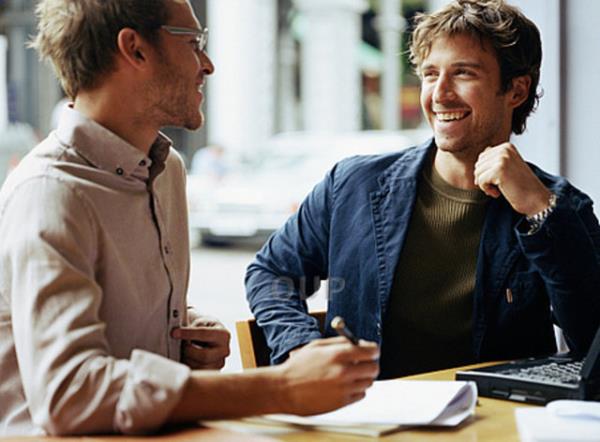 10 Herkesle sohbet edebilen