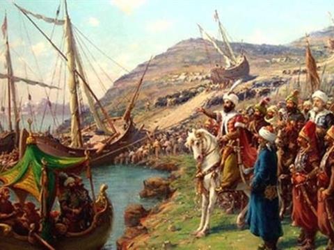 <br><b>Fatih Sultan Mehmet (II. Mehmed):</b></br>    <p>kinci kez tahta kmasyla birlikte bir an kapanp yenisinin almasna neden olacak stanbul'un fethini salayan kumandandr.</p>    Ynetimi altna byk topraklar alm olsa da, II. Mehmed'e "Fatih" unvan, stanbul'u fethinden tr verilmitir.    <p>ahi topu, lamclarn etken grevi, hisarlarn yaplp kar desteklerinin nne geilmesi gibi almalar dnda 72 gemiyi karadan Hali'e kartm olmas da kararllnn ve zeksnn bir gstergesi olarak kabul edilebilir.</p>