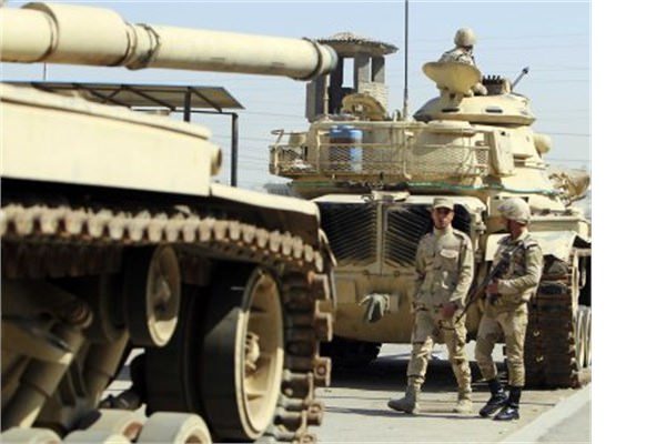 <br><b>6- Msr</b></br>  Msr'n savunma btesi 4.4 milyar dolar. 468 bin 500 aktif personeli var. 4 bin 767 tanka ve 1,100 sava uana sahip.