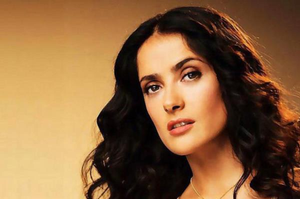 Salma Hayek - After The Sunset