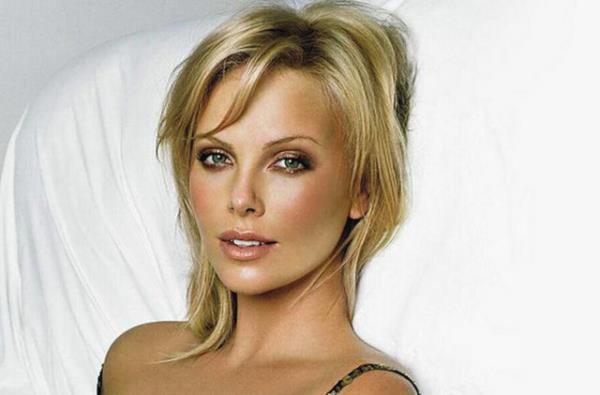 Charlize Theron - Monster